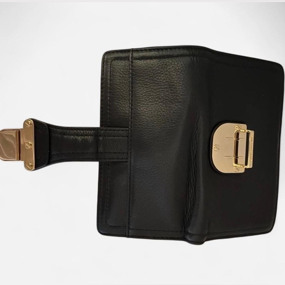 Michael Kors COLLECTION Buttery Soft Leather Continental Wallet (Like New) - Picture 7 of 14